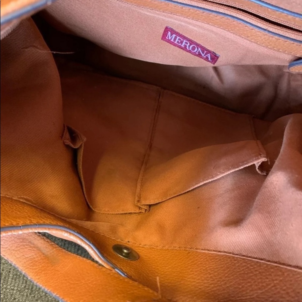 PURSE - Picture 2 of 3